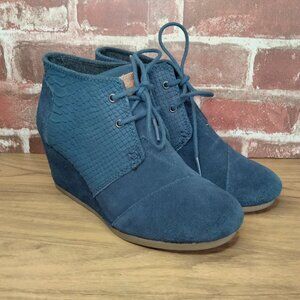 Toms Ankle Boots Women Size 7 Blue Suede Heeled Booties